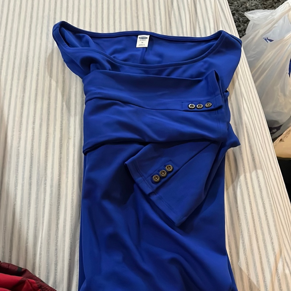 Blue dress